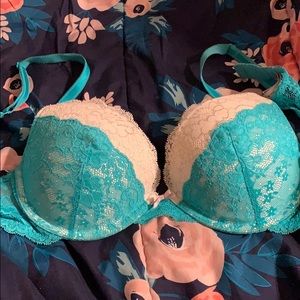 VS Bra 38B